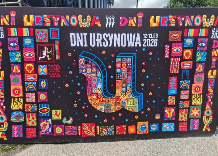 Zdjęcie 1. „Ścianka” promująca „Dni Ursynowa 2026”. (zdjęcie źródło: WORD w Warszawie).